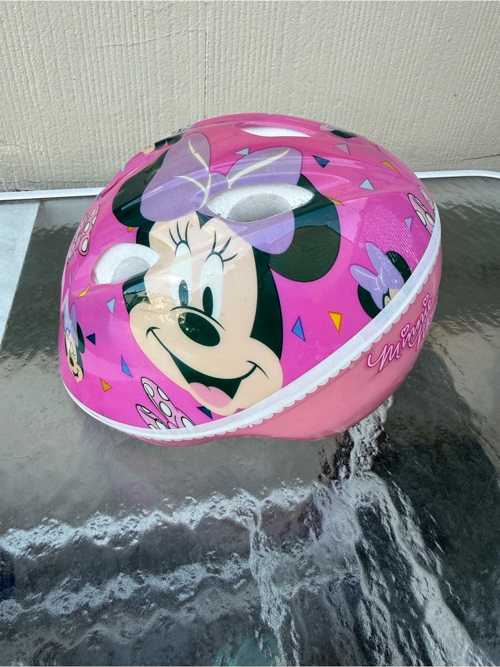 Disney Pink Minnie Mouse Kids Helmet with Purple Bow Graphics